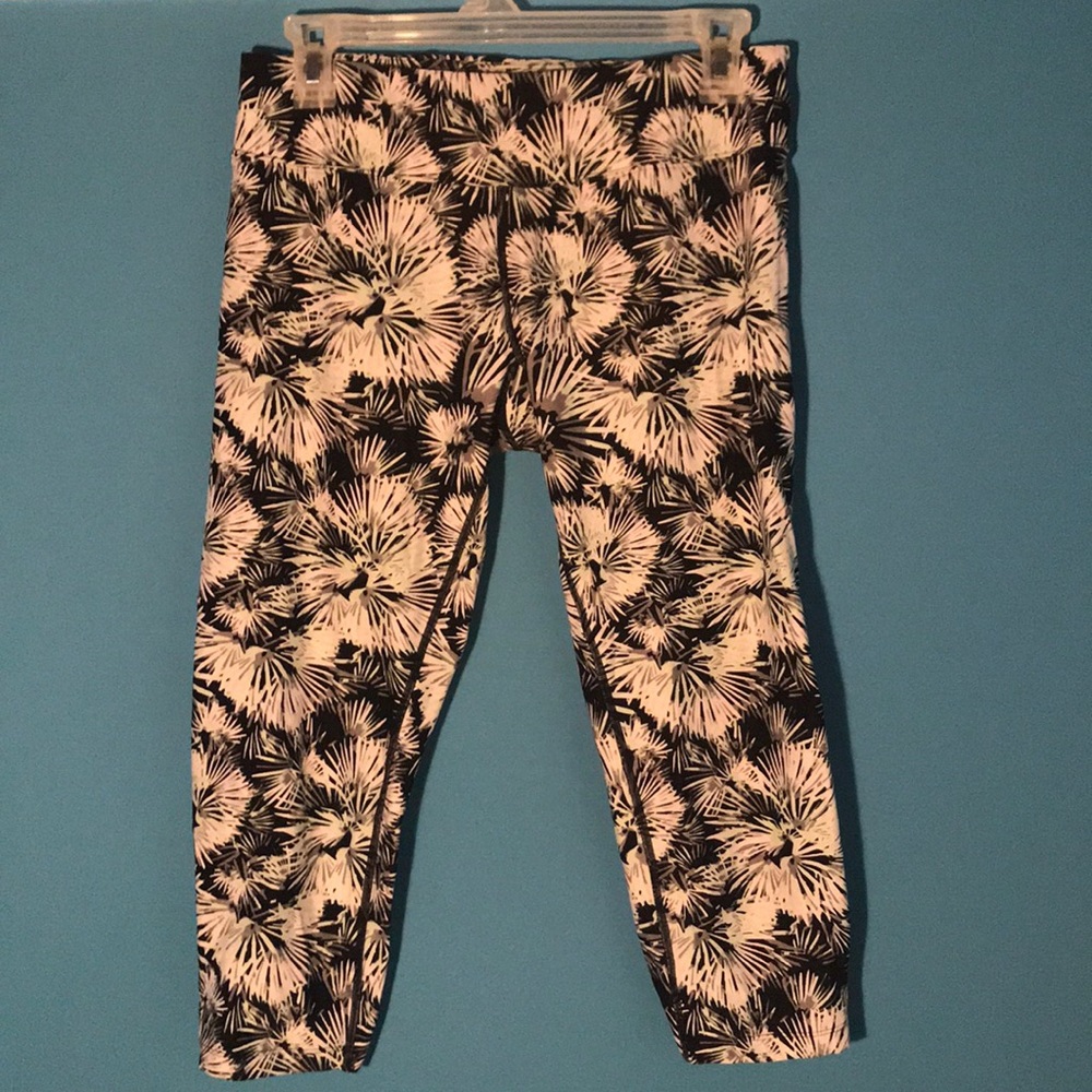 Mint Green, Black and White Cropped Leggings